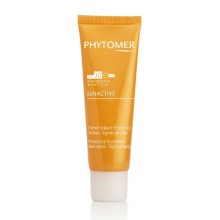 Солнцезащитный крем от пигментных пятен SPF 30 Protective Sunscreen Dark spots 50 мл PHYTOMER